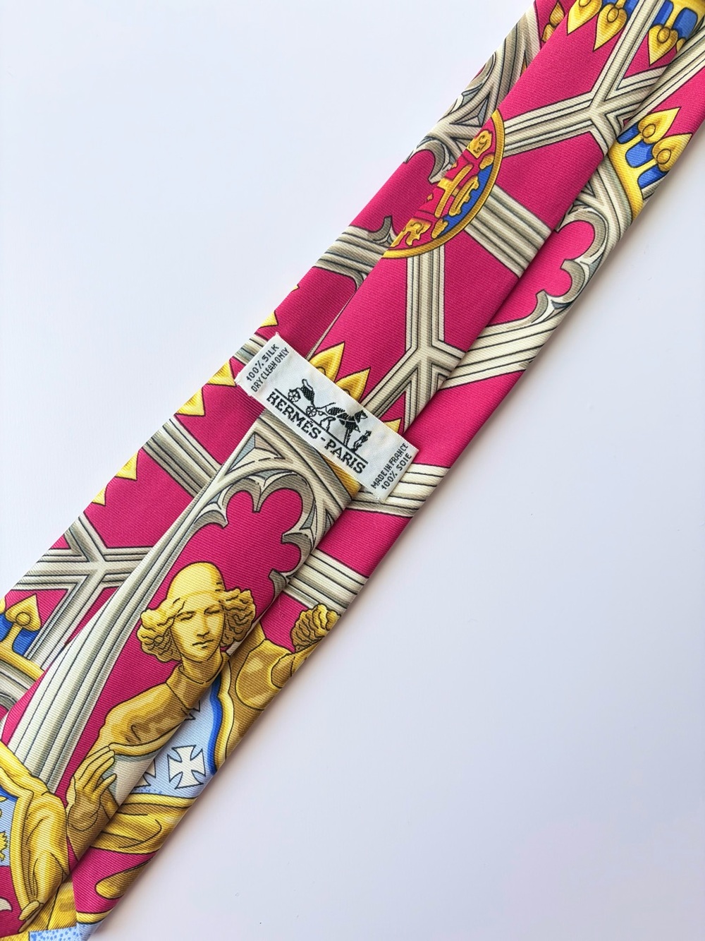 Hermès Paris Cathédrale Pink Silk Tie with Gold Motif *Stain